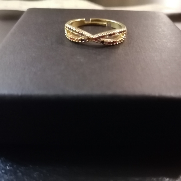 Colorful ring. - Picture 6 of 7